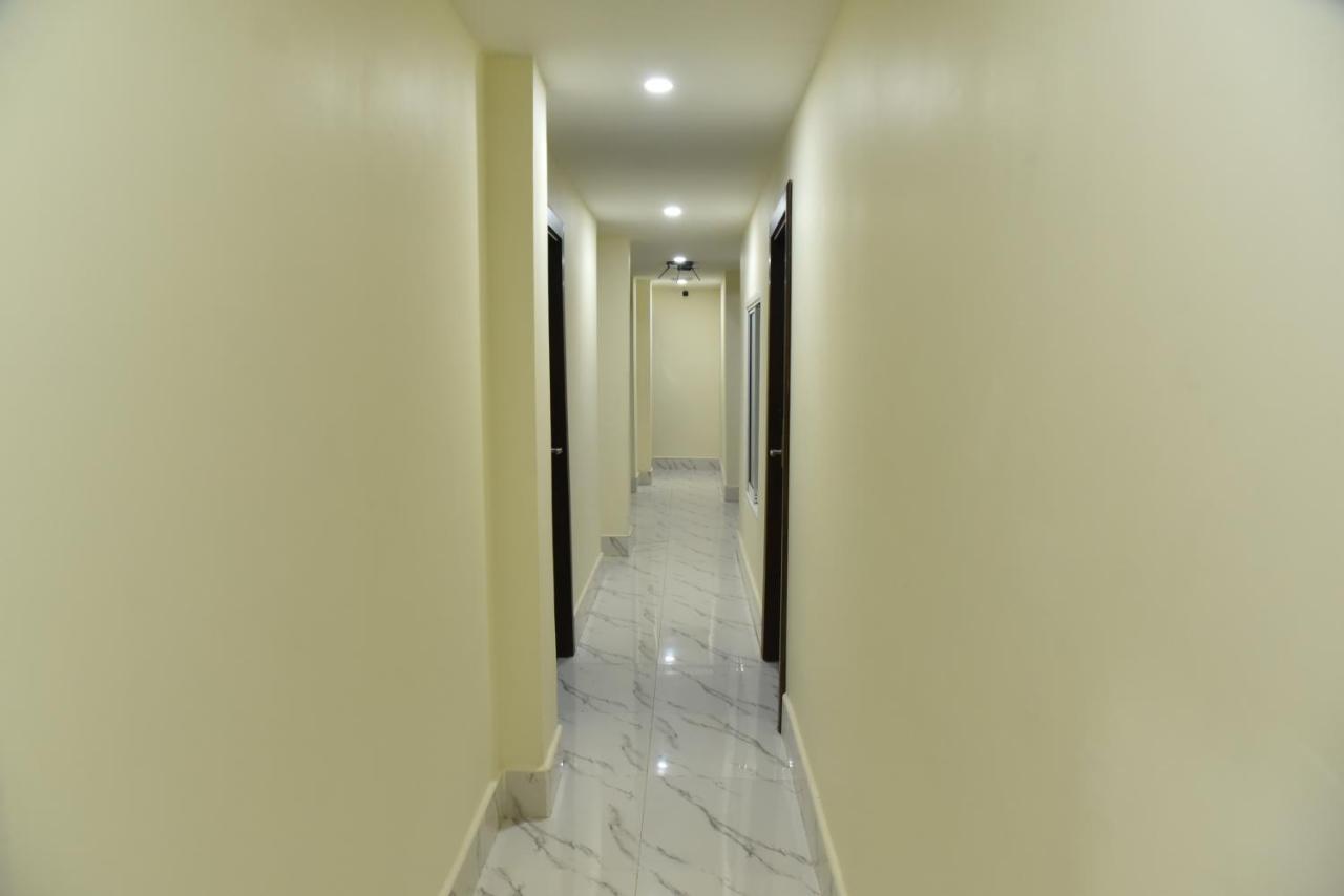 Rose Nana Hotel Bangkok Ngoại thất bức ảnh
